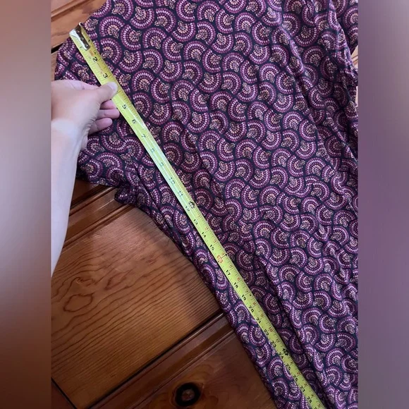 Wrap dress. Fall colors. Midi length. Size XL. - Picture 7 of 9